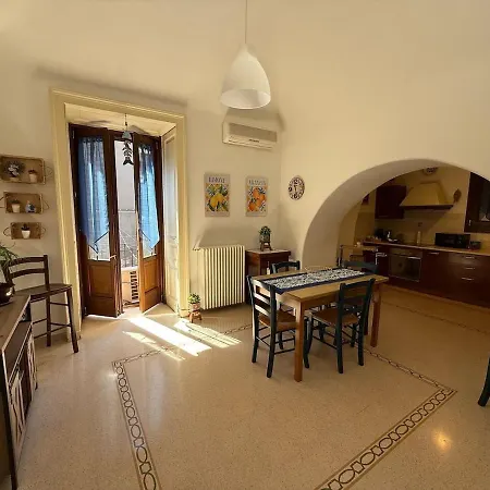 Fugassa Home Apartamento Catania